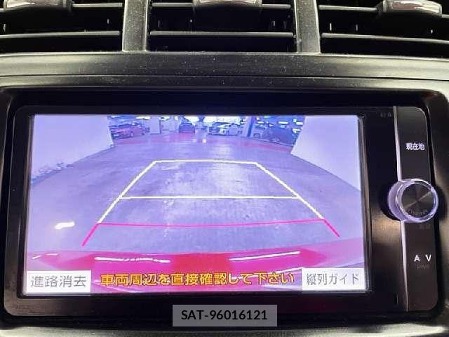Toyota PRIUS ALPHA 2012-09 7509755-6