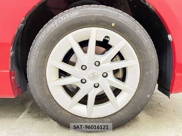 Toyota PRIUS ALPHA 2012-09 7509755-7