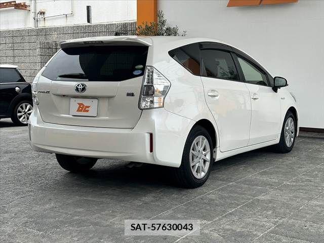 Toyota PRIUS ALPHA 2013-02 7502378-14