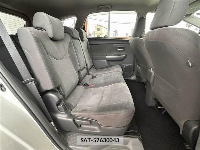 Toyota PRIUS ALPHA 2013-02 7502378-18