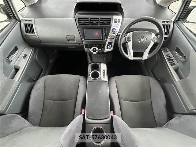 Toyota PRIUS ALPHA 2013-02 7502378-1