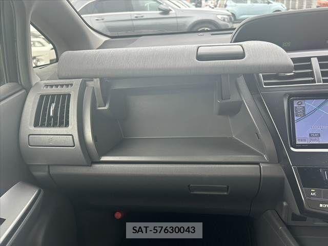 Toyota PRIUS ALPHA 2013-02 7502378-24