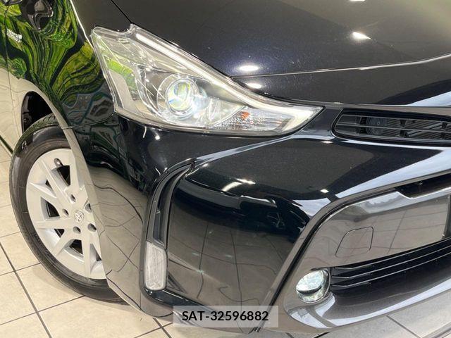 Toyota PRIUS ALPHA 2020-02 7502369-12