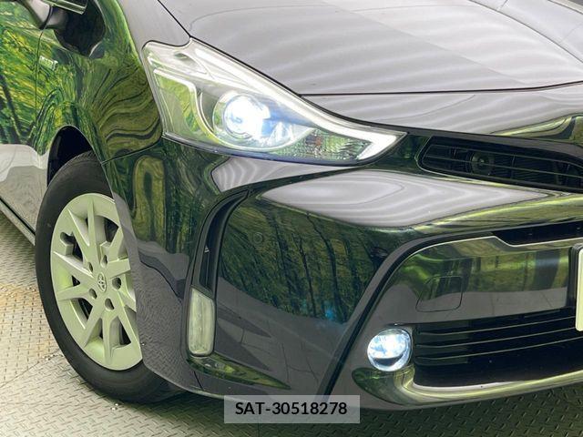 Toyota PRIUS ALPHA 2015-09 7502376-11