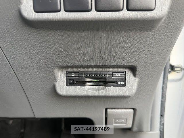 Toyota PRIUS ALPHA 2013-07 7509754-14