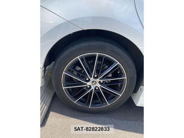 Toyota PRIUS ALPHA 2012-08 7502385-9