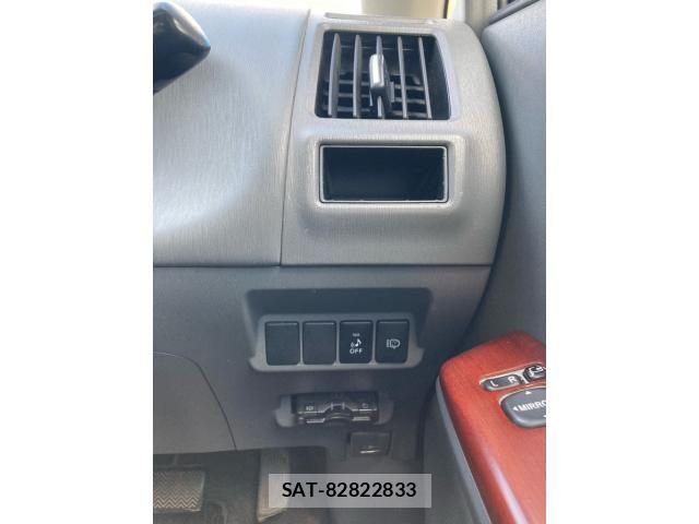 Toyota PRIUS ALPHA 2012-08 7502385-16