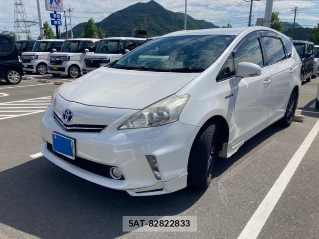 Toyota PRIUS ALPHA 2012-08 7502385-1