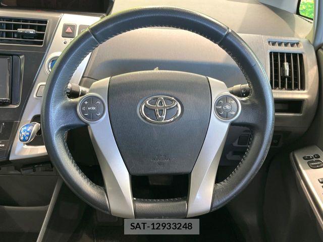 Toyota PRIUS ALPHA 2011-08 7502384-10