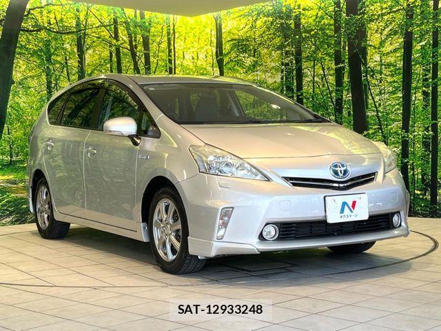 Toyota PRIUS ALPHA 2011-08 7502384-15