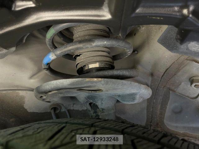 Toyota PRIUS ALPHA 2011-08 7502384-19