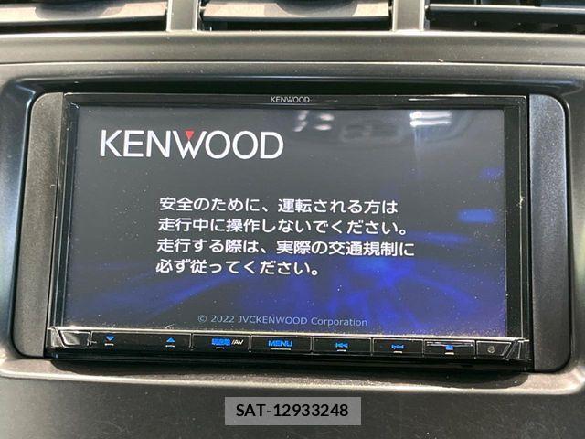 Toyota PRIUS ALPHA 2011-08 7502384-2