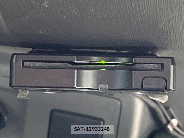 Toyota PRIUS ALPHA 2011-08 7502384-4