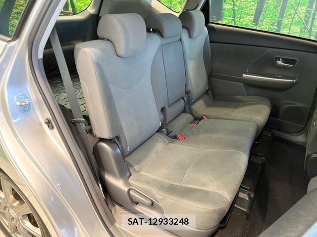 Toyota PRIUS ALPHA 2011-08 7502384-8