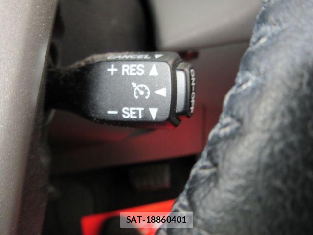 Toyota PRIUS ALPHA 2011-07 7502382-12