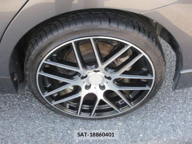 Toyota PRIUS ALPHA 2011-07 7502382-14