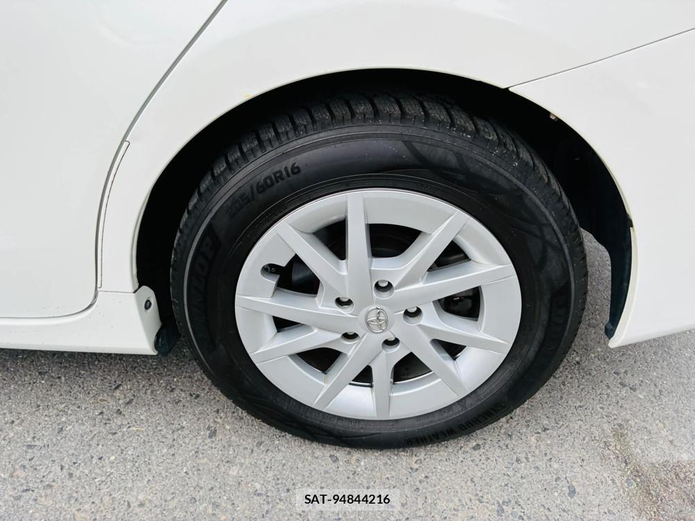 Toyota PRIUS ALPHA 2015-03 7491201-30