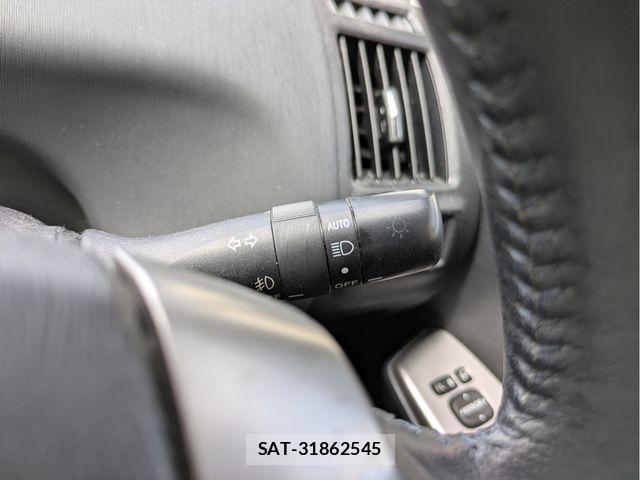 Toyota PRIUS ALPHA 2015-05 7509753-16
