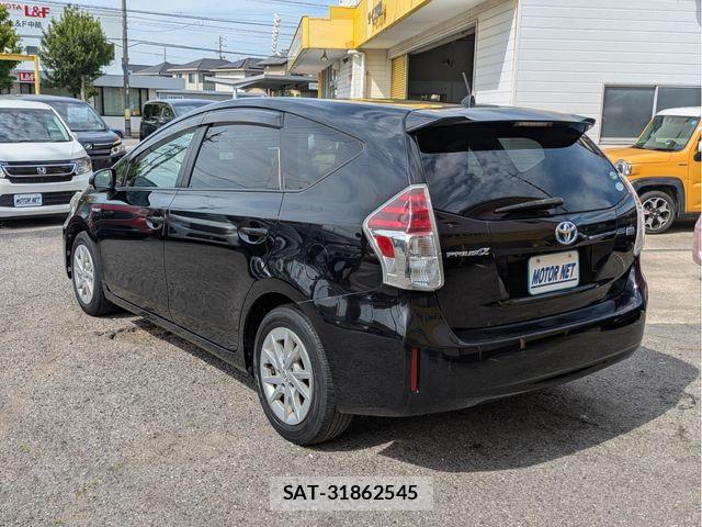 Toyota PRIUS ALPHA 2015-05 7509753-23