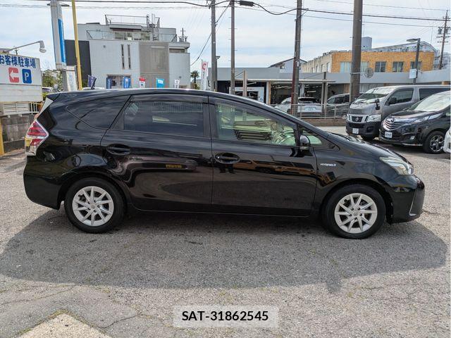 Toyota PRIUS ALPHA 2015-05 7509753-26