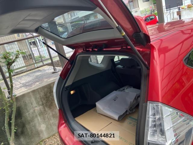 Toyota PRIUS ALPHA 2011-10 7502387-6