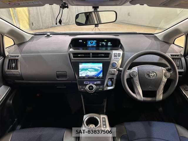 Toyota PRIUS ALPHA 2016-02 7502372-17