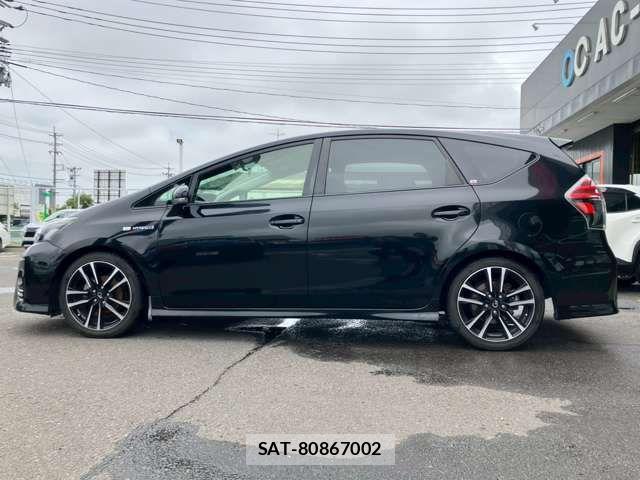 Toyota PRIUS ALPHA 2016-10 7502373-17