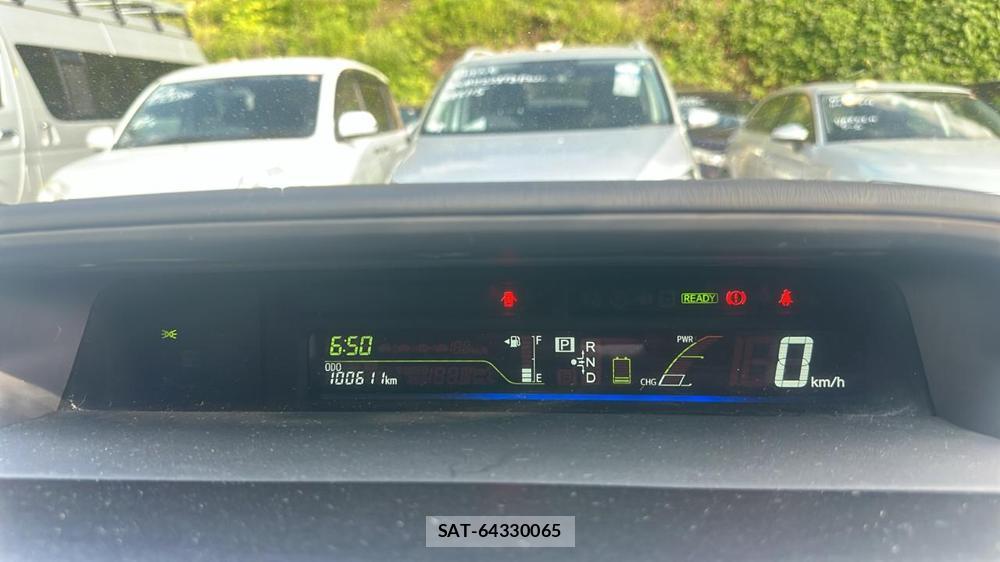 Toyota PRIUS ALPHA 2012 7282476-14