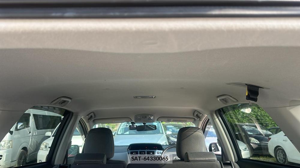 Toyota PRIUS ALPHA 2012 7282476-21