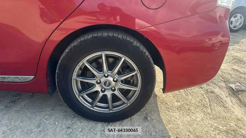 Toyota PRIUS ALPHA 2012 7282476-29