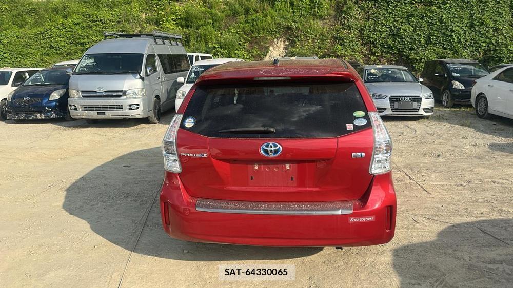 Toyota PRIUS ALPHA 2012 7282476-3