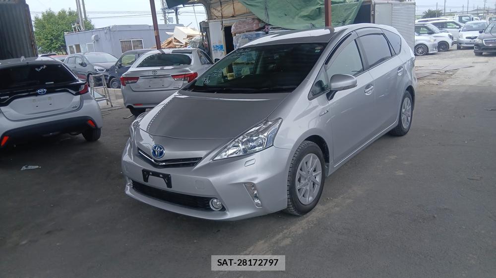 Toyota PRIUS ALPHA 2012 6844769-0
