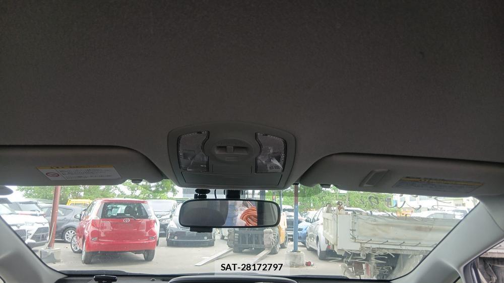 Toyota PRIUS ALPHA 2012 6844769-19