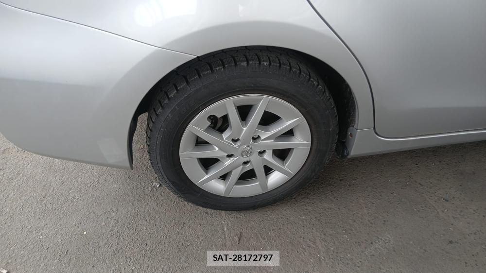Toyota PRIUS ALPHA 2012 6844769-24