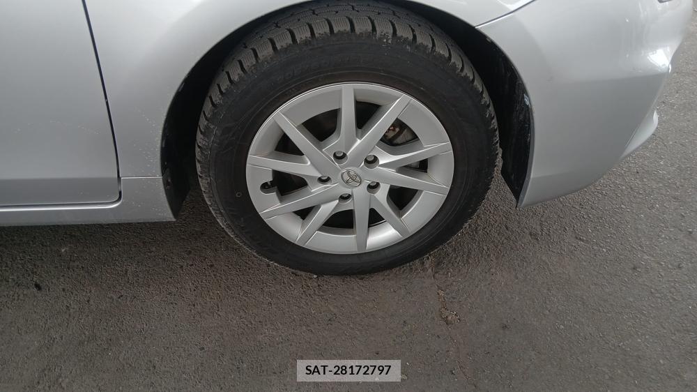 Toyota PRIUS ALPHA 2012 6844769-25