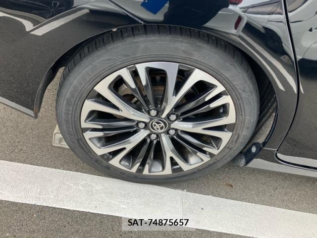 Toyota PRIUS ALPHA 2015-02 7562677-4