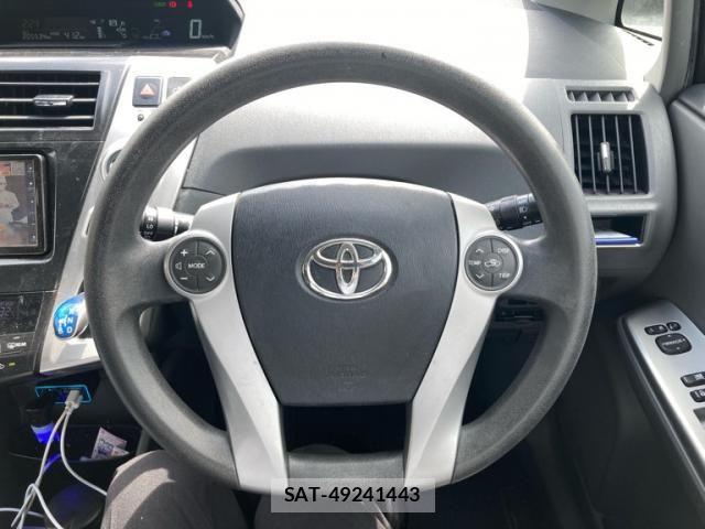 Toyota PRIUS ALPHA 2011-11 7562685-19