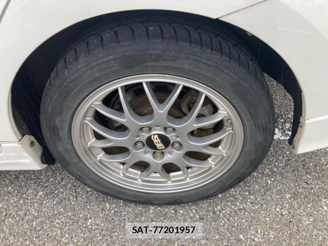 Toyota PRIUS ALPHA 2011-10 7562678-6