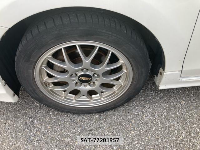 Toyota PRIUS ALPHA 2011-10 7562678-7