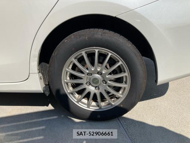Toyota PRIUS ALPHA 2017-01 7562676-9