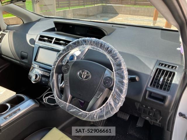 Toyota PRIUS ALPHA 2017-01 7562676-13