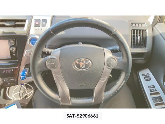 Toyota PRIUS ALPHA 2017-01 7562676-16