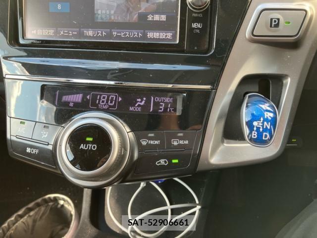 Toyota PRIUS ALPHA 2017-01 7562676-26