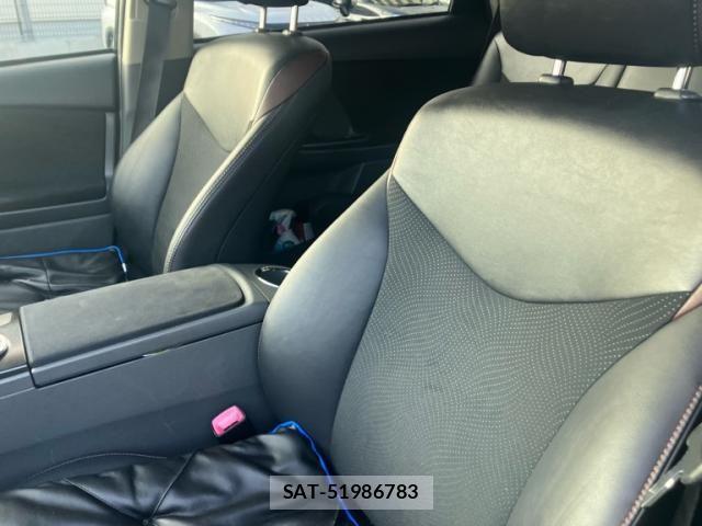 Toyota PRIUS ALPHA 2013-09 7619374-17
