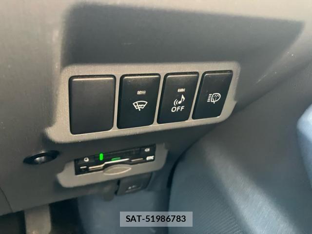 Toyota PRIUS ALPHA 2013-09 7619374-19