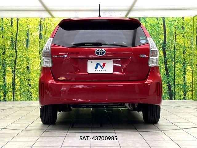 Toyota PRIUS ALPHA 2012-10 7619384-15