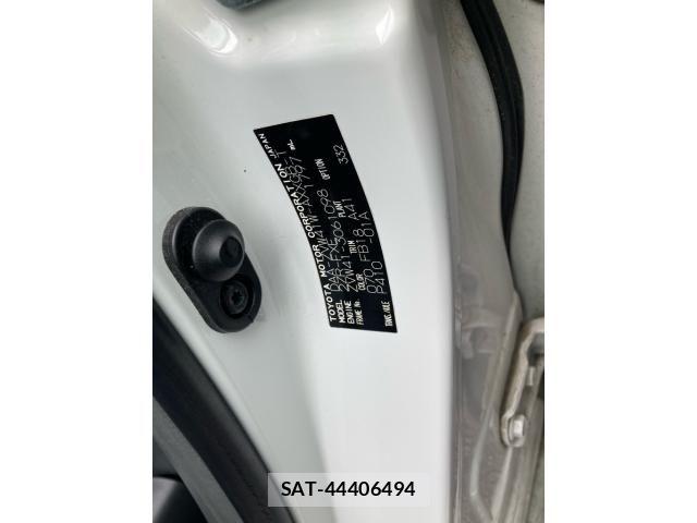 Toyota PRIUS ALPHA 2012-01 7619382-9