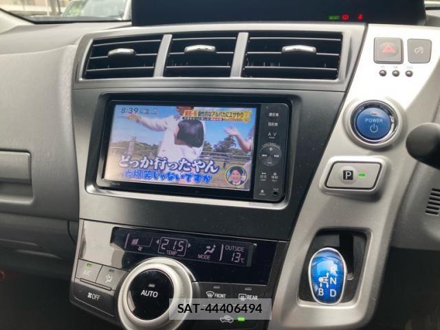 Toyota PRIUS ALPHA 2012-01 7619382-19