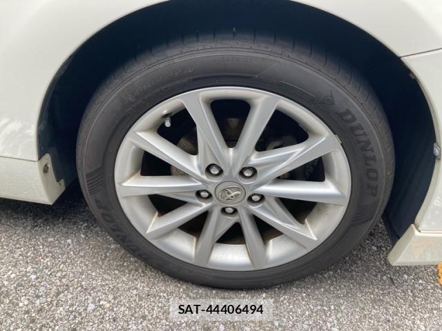 Toyota PRIUS ALPHA 2012-01 7619382-4