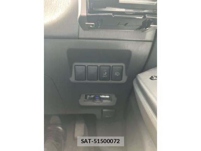 Toyota PRIUS ALPHA 2011-12 7619385-14
